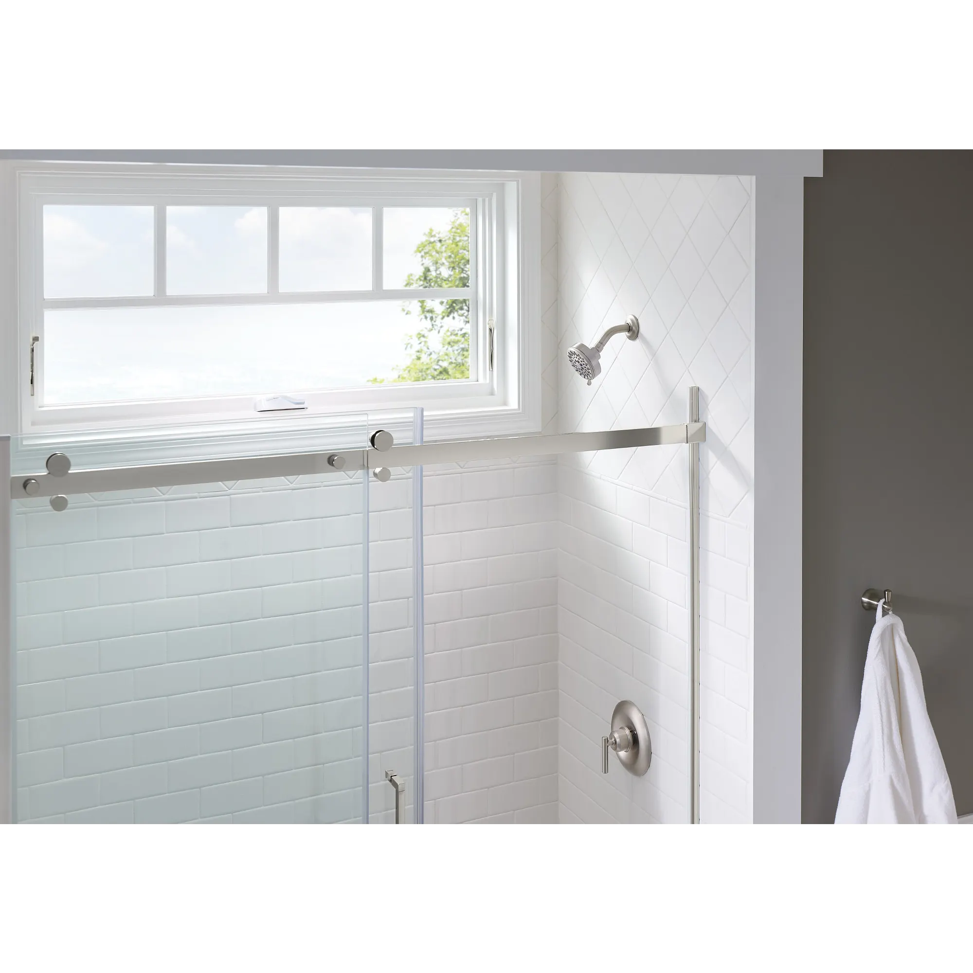 Ignite Five-Function 3 3/4 Diameter Spray Head Wallmount - Image 10