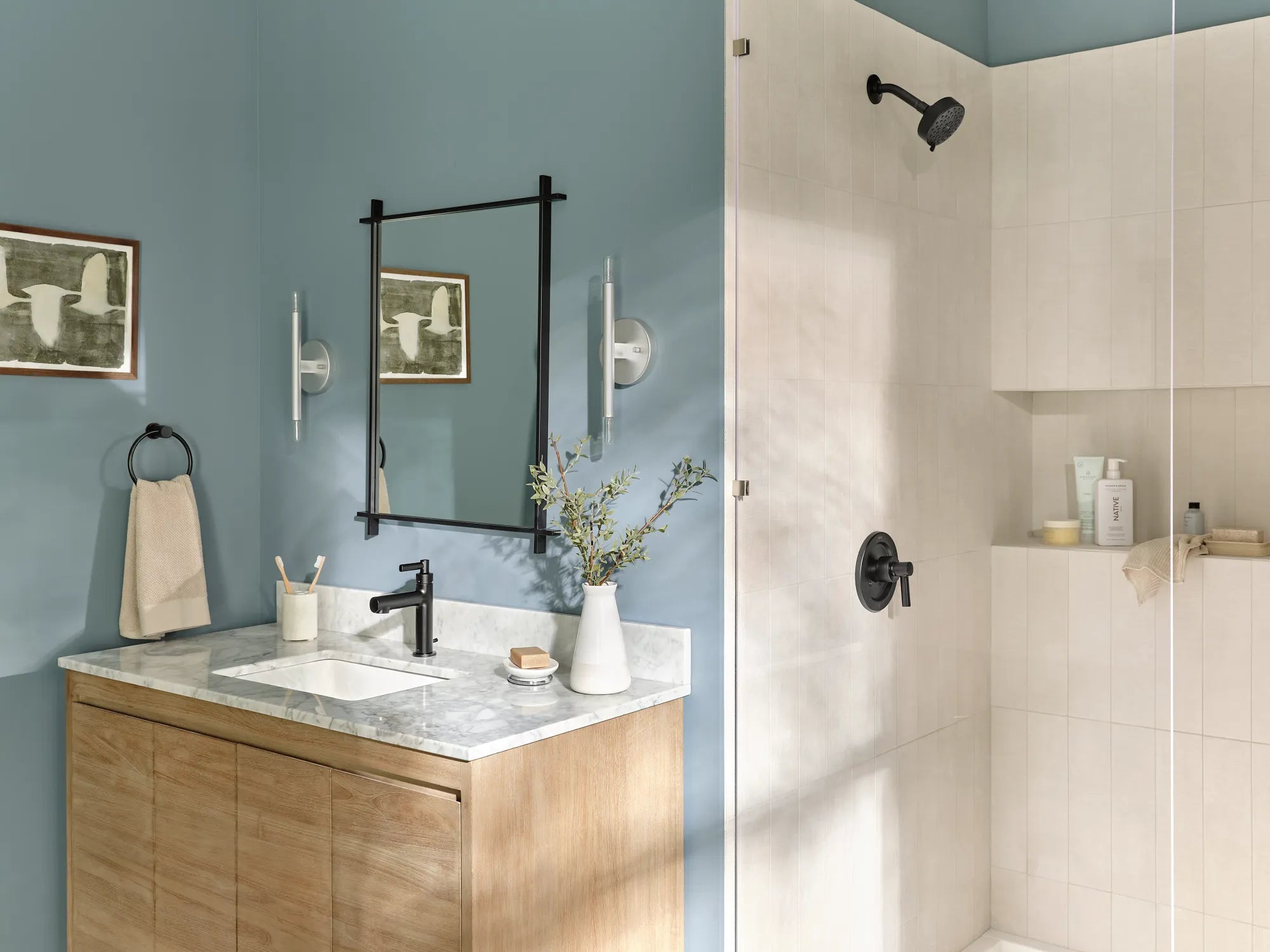 Aluma Matte black one-handle low arc bathroom faucet - Image 2