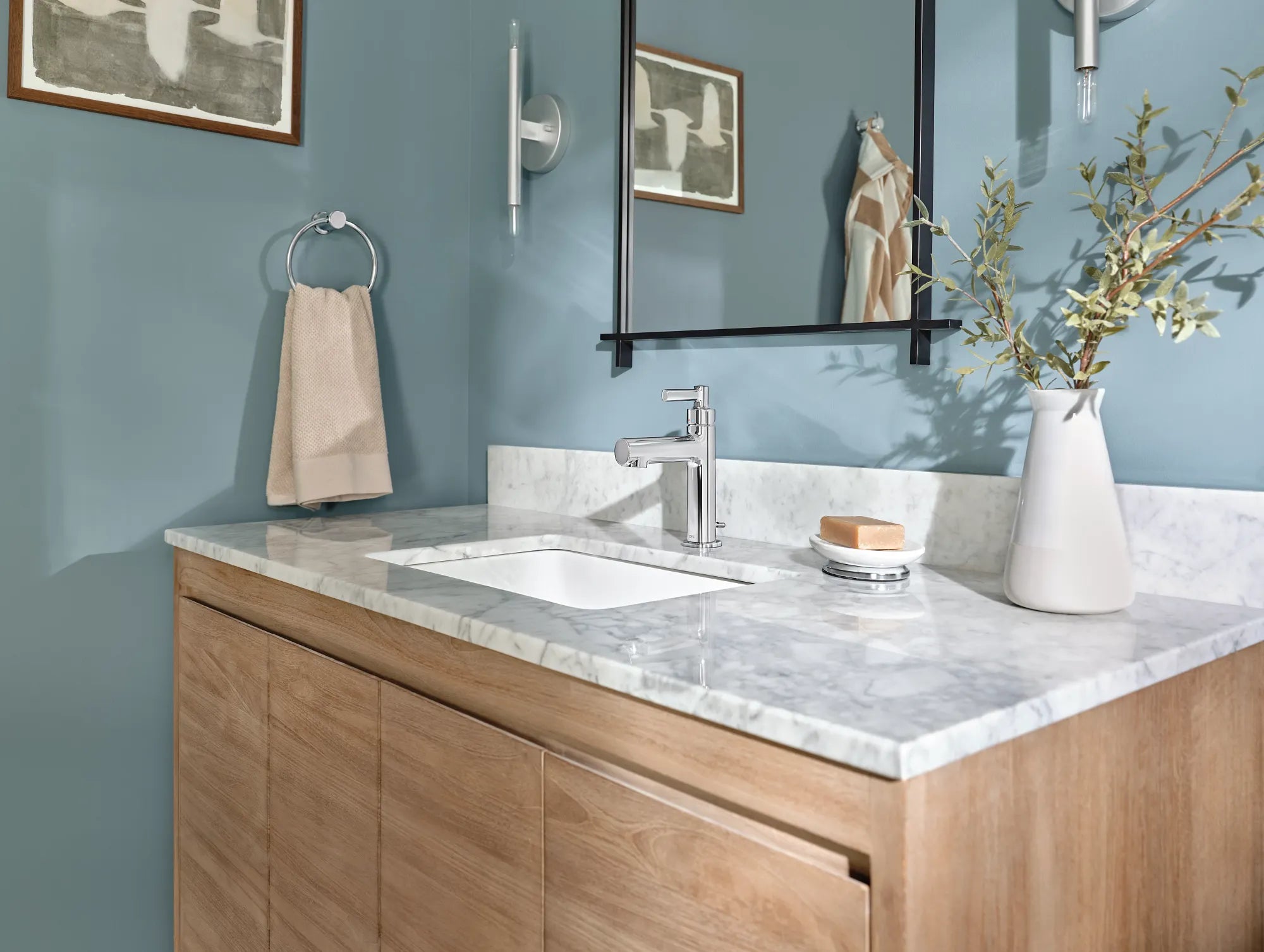Aluma Chrome one-handle low arc bathroom faucet - Image 7