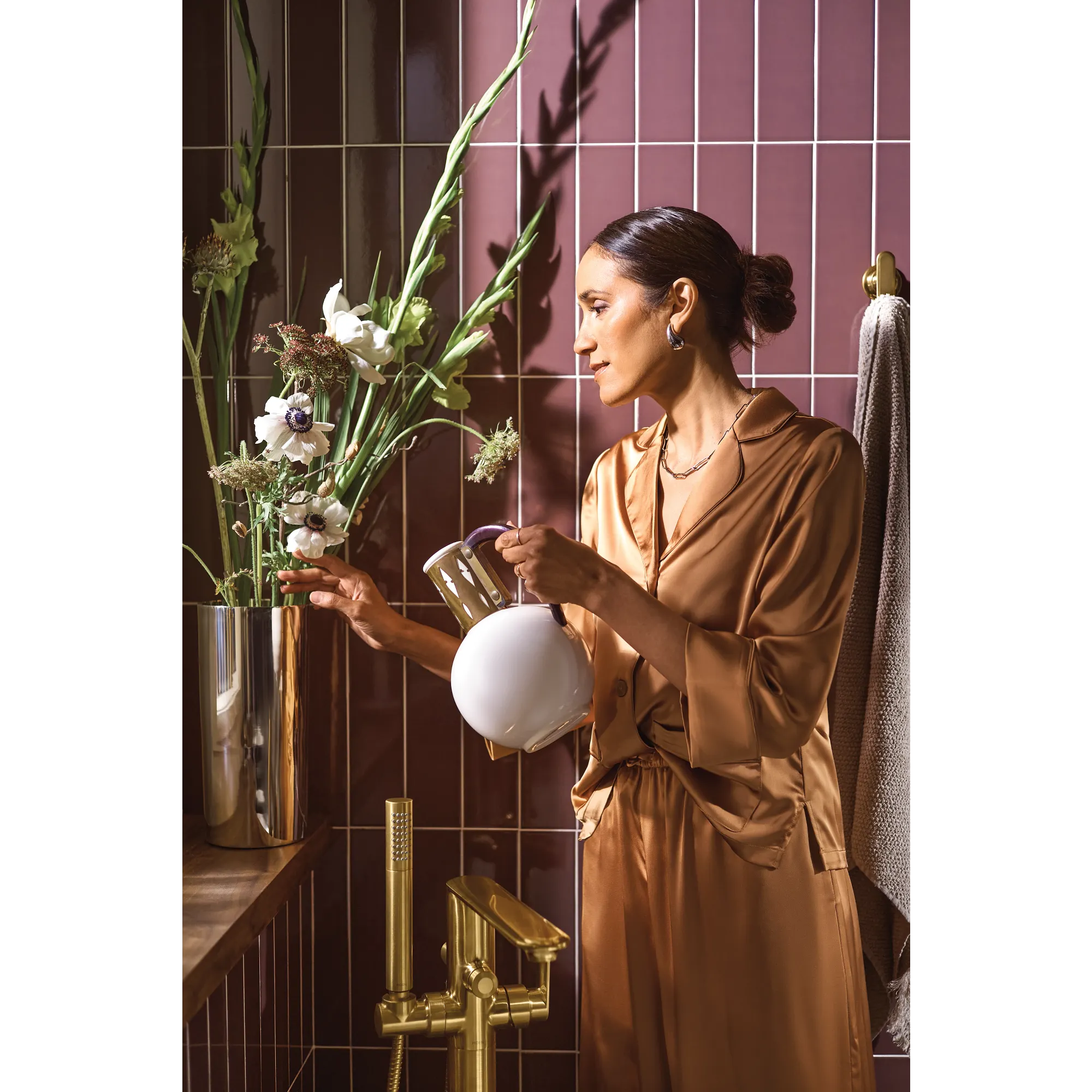 Greenfield One-Handle Tub Filler Includes Hand Shower - Image 17