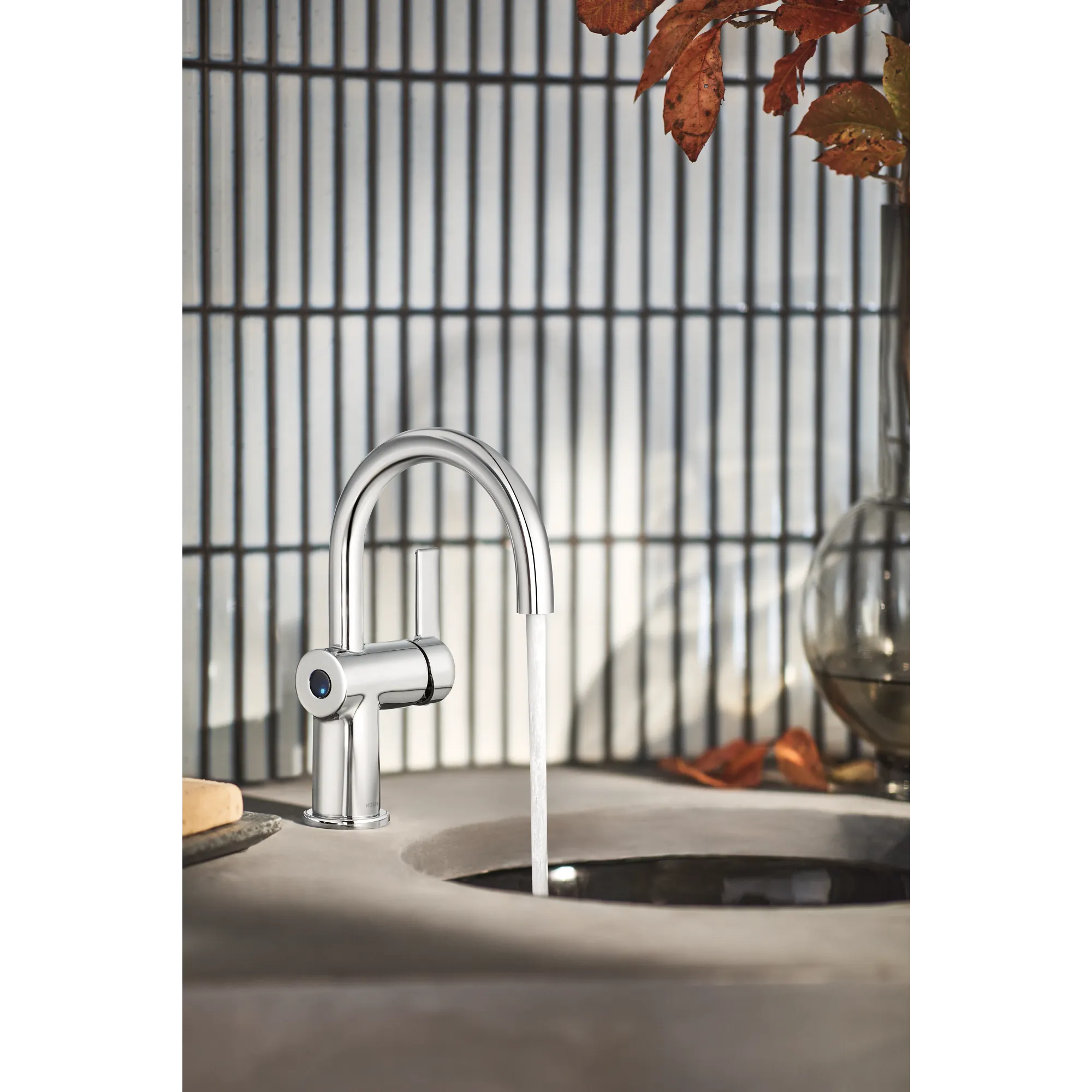 Cia MotionSense Wave One-Handle High Arc Single Sensor Bathroom Faucet - Image 2