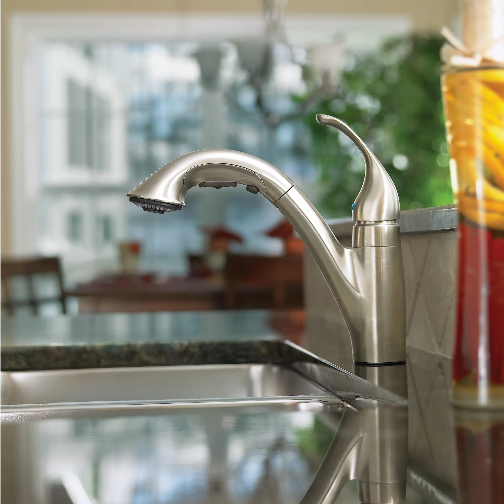 Camerist One-Handle Low Arc Pullout Kitchen Faucet - Image 2
