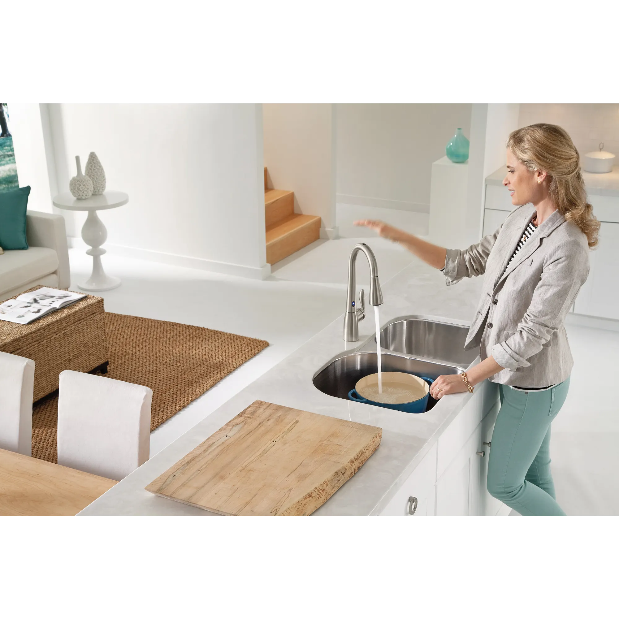 Arbor One-Handle High Arc MotionSense Dual Sensor Pulldown Kitchen Faucet - Image 22