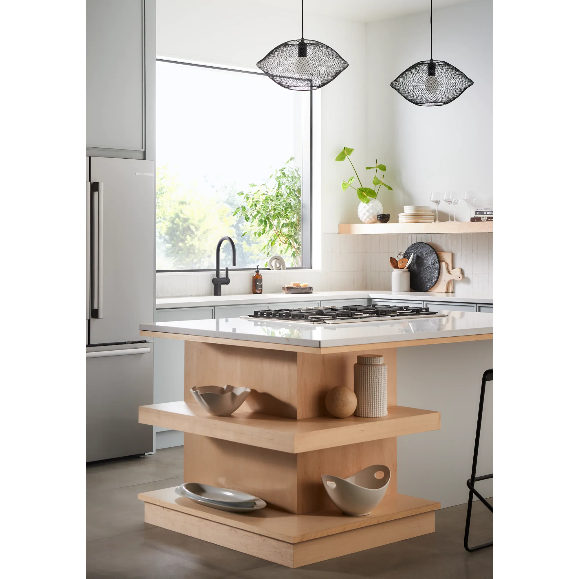 Cia MotionSense Wave One-Handle High Arc Single Sensor Pulldown Kitchen Faucet - Image 22