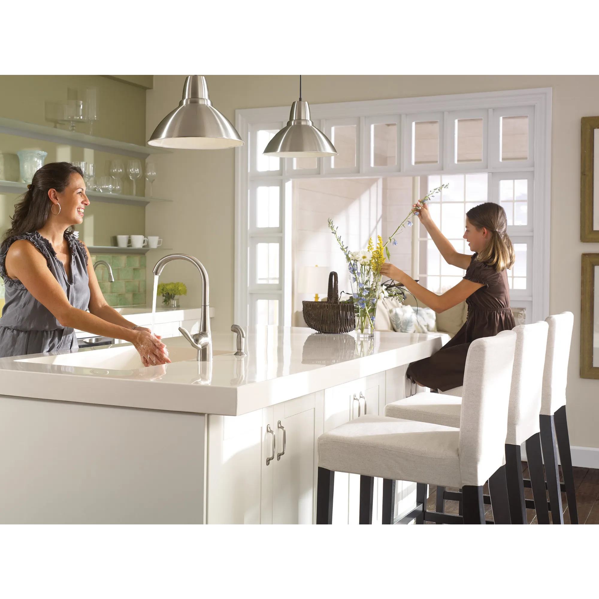 Arbor One-Handle High Arc Kitchen Faucet - Image 4
