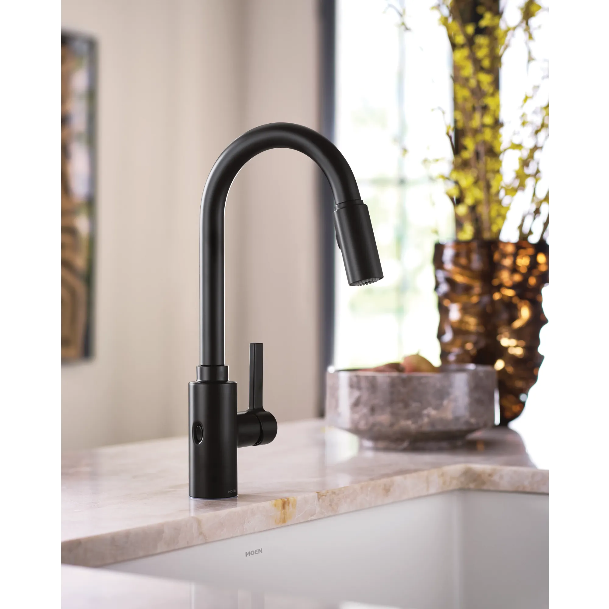 Genta LX MotionSense Wave Single Sensor One-Handle High Arc Pulldown Kitchen Faucet - Image 20