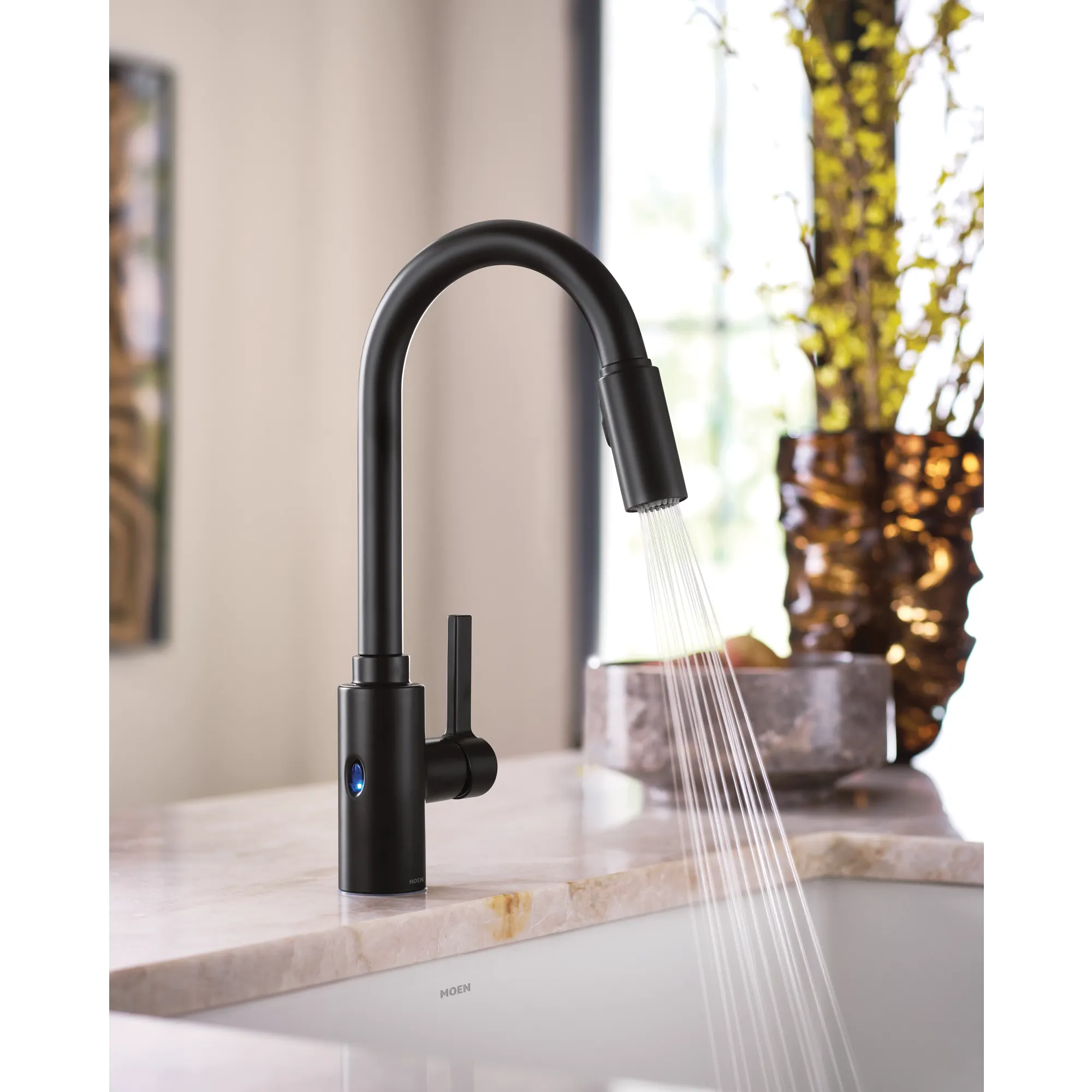 Genta LX MotionSense Wave Single Sensor One-Handle High Arc Pulldown Kitchen Faucet - Image 25