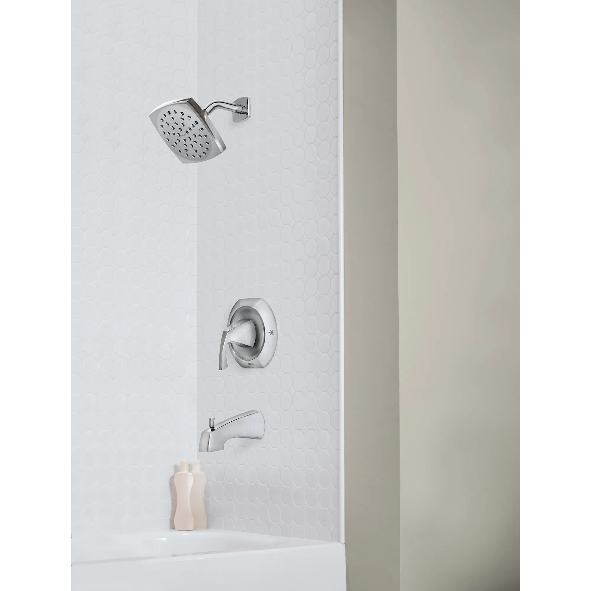 Lindor One-Handle Bathroom Faucet - Image 2