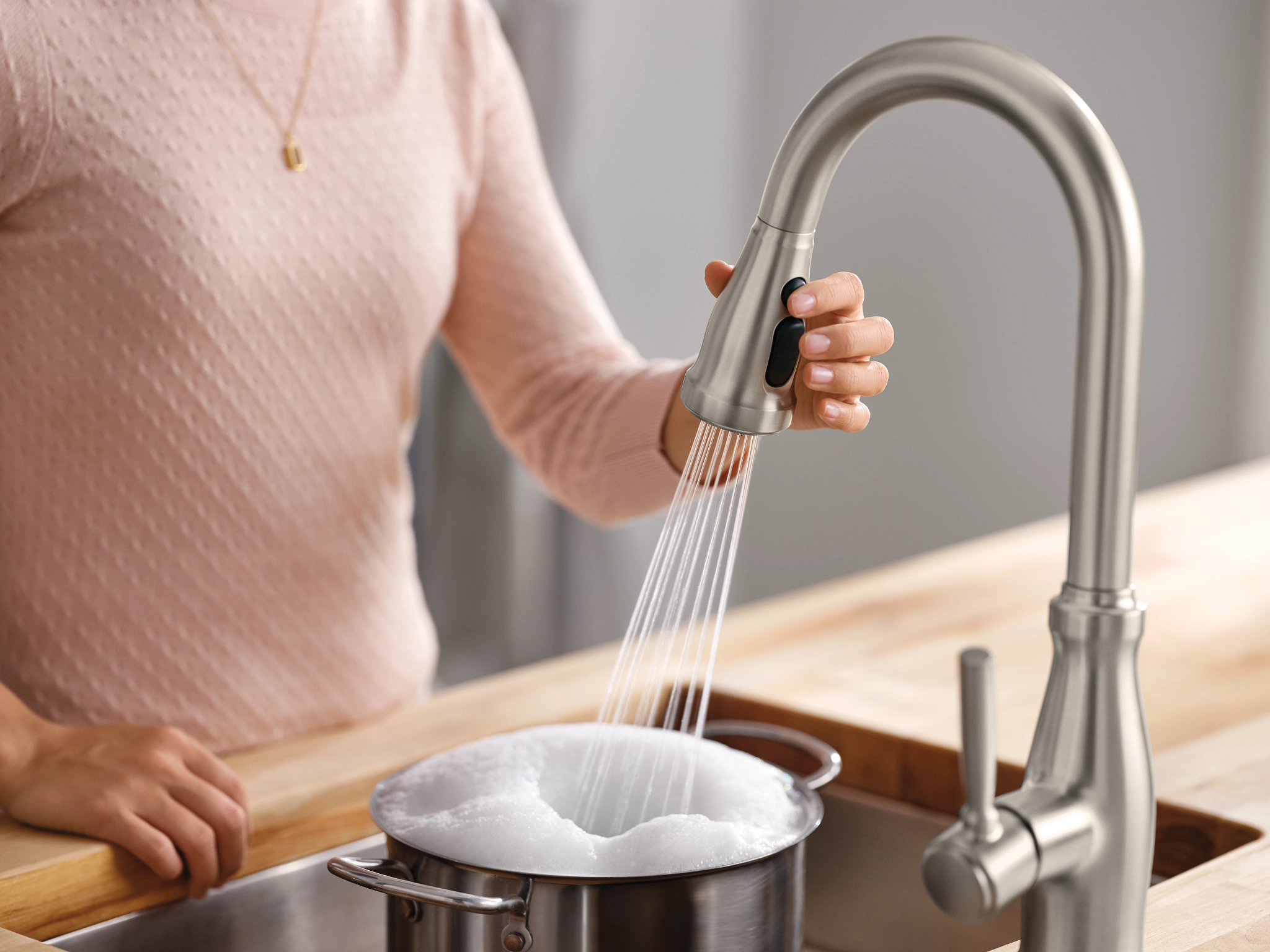 Stableton One-handle High Arc Pulldown Kitchen Faucet - Image 10