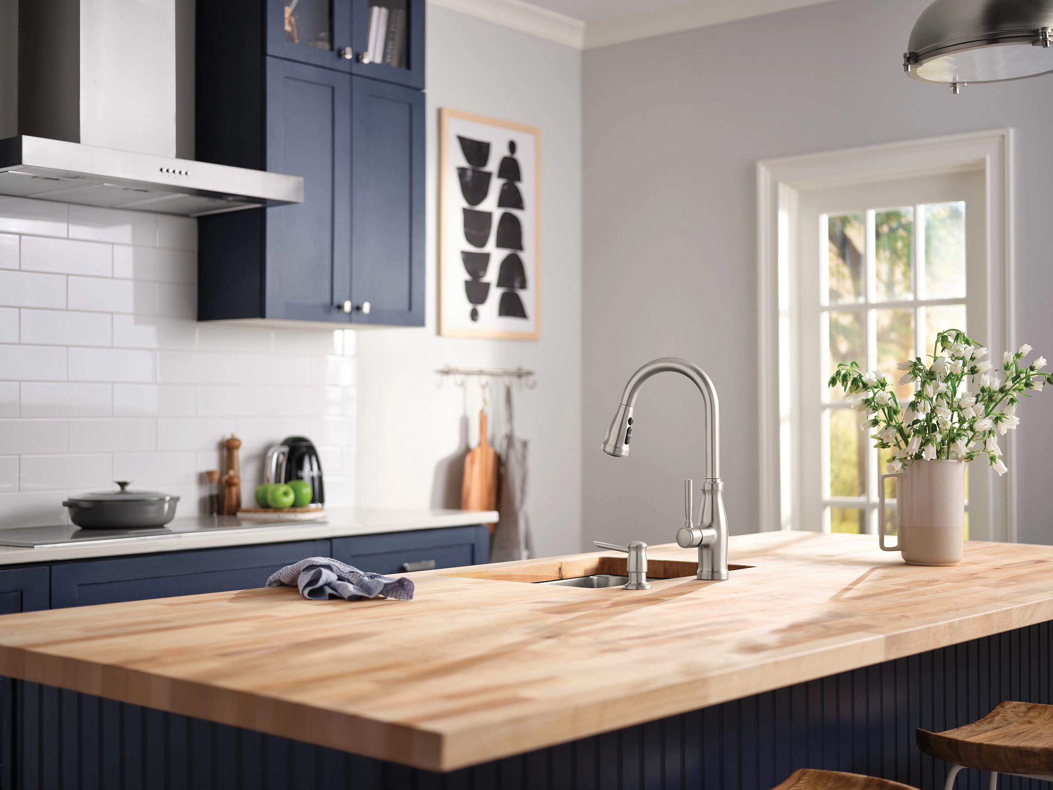 Stableton One-handle High Arc Pulldown Kitchen Faucet - Image 3