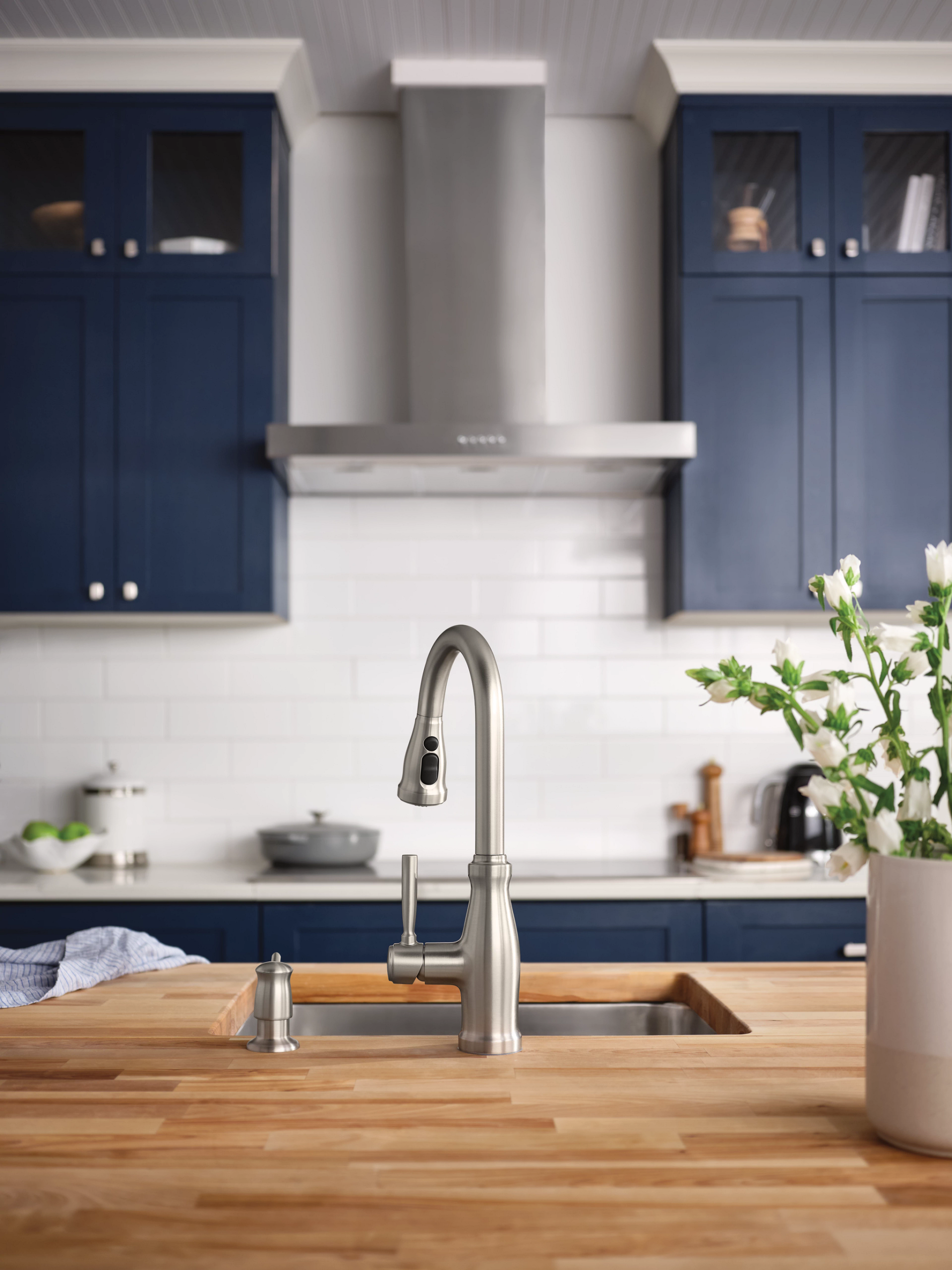 Stableton One-handle High Arc Pulldown Kitchen Faucet - Image 9