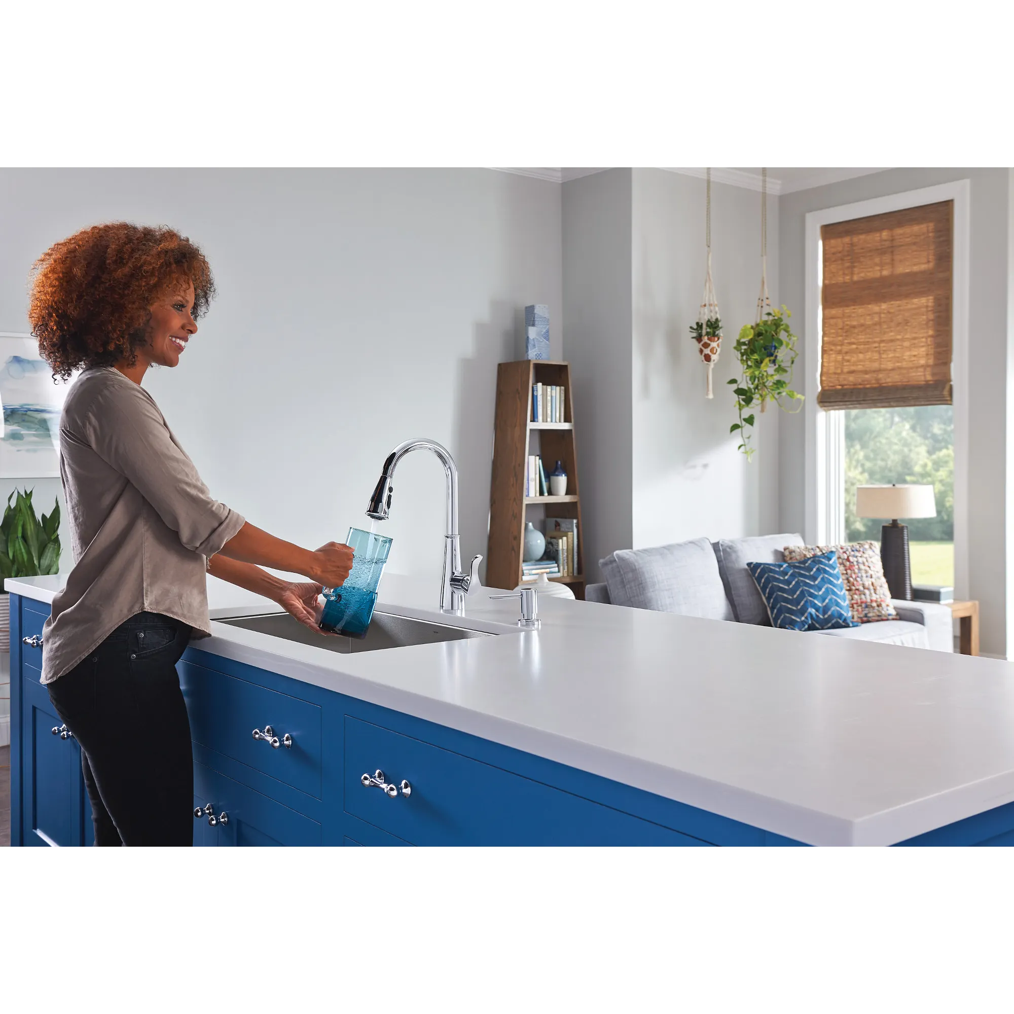 Hadley One-Handle Pulldown Kitchen Faucet - Image 7