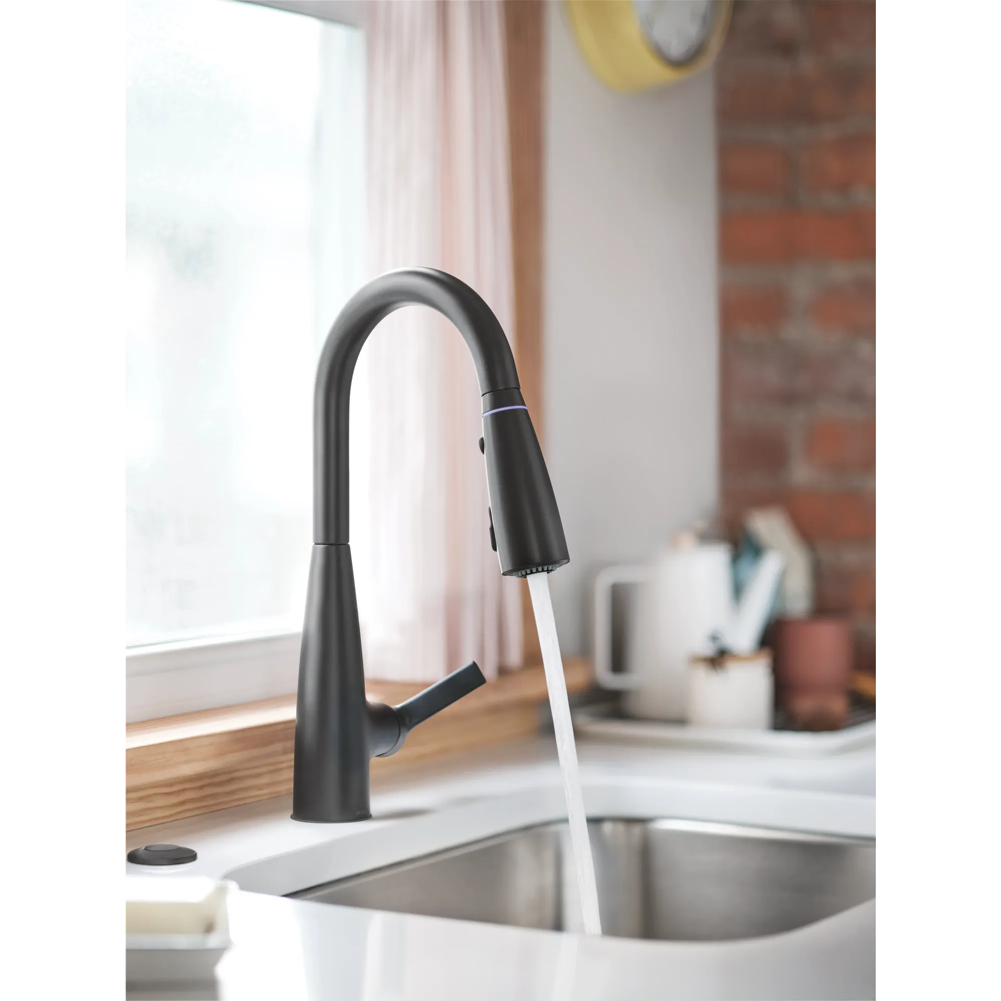 Haelyn One-Handle High Arc Pulldown Kitchen Faucet - Image 3