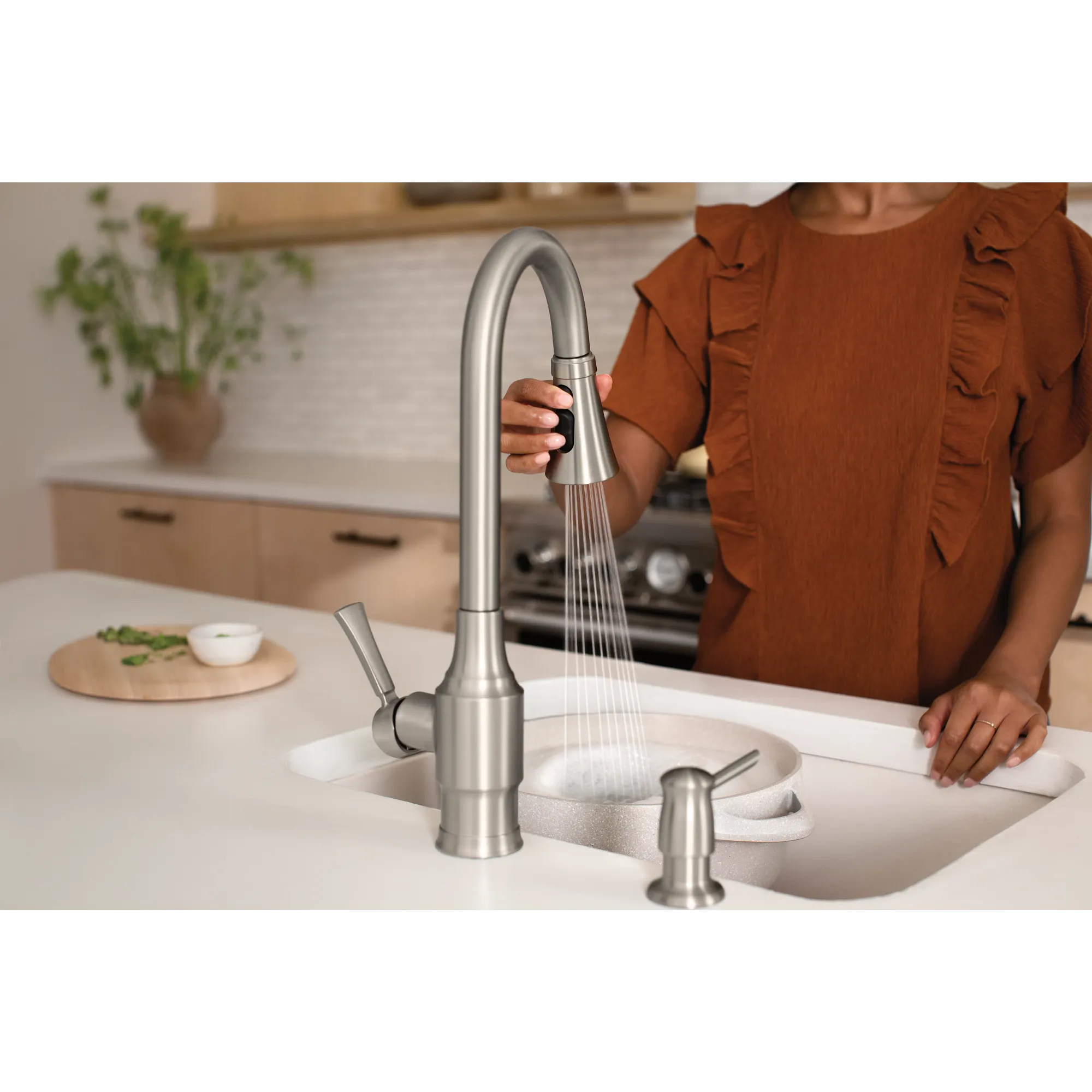 Swinden One-handle High Arc Pulldown Kitchen Faucet - Image 9