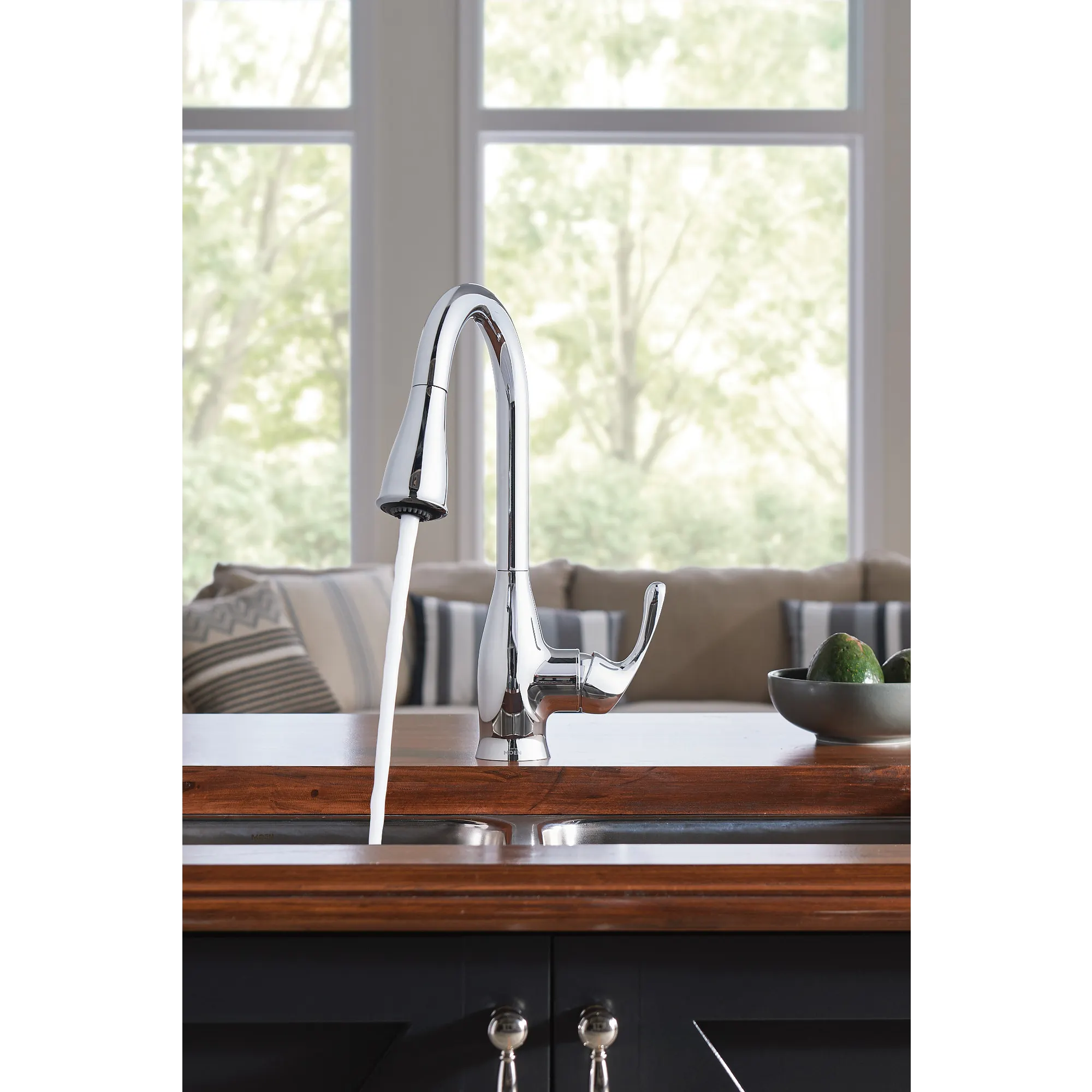 Kaden One-Handle Pulldown Kitchen Faucet - Image 9