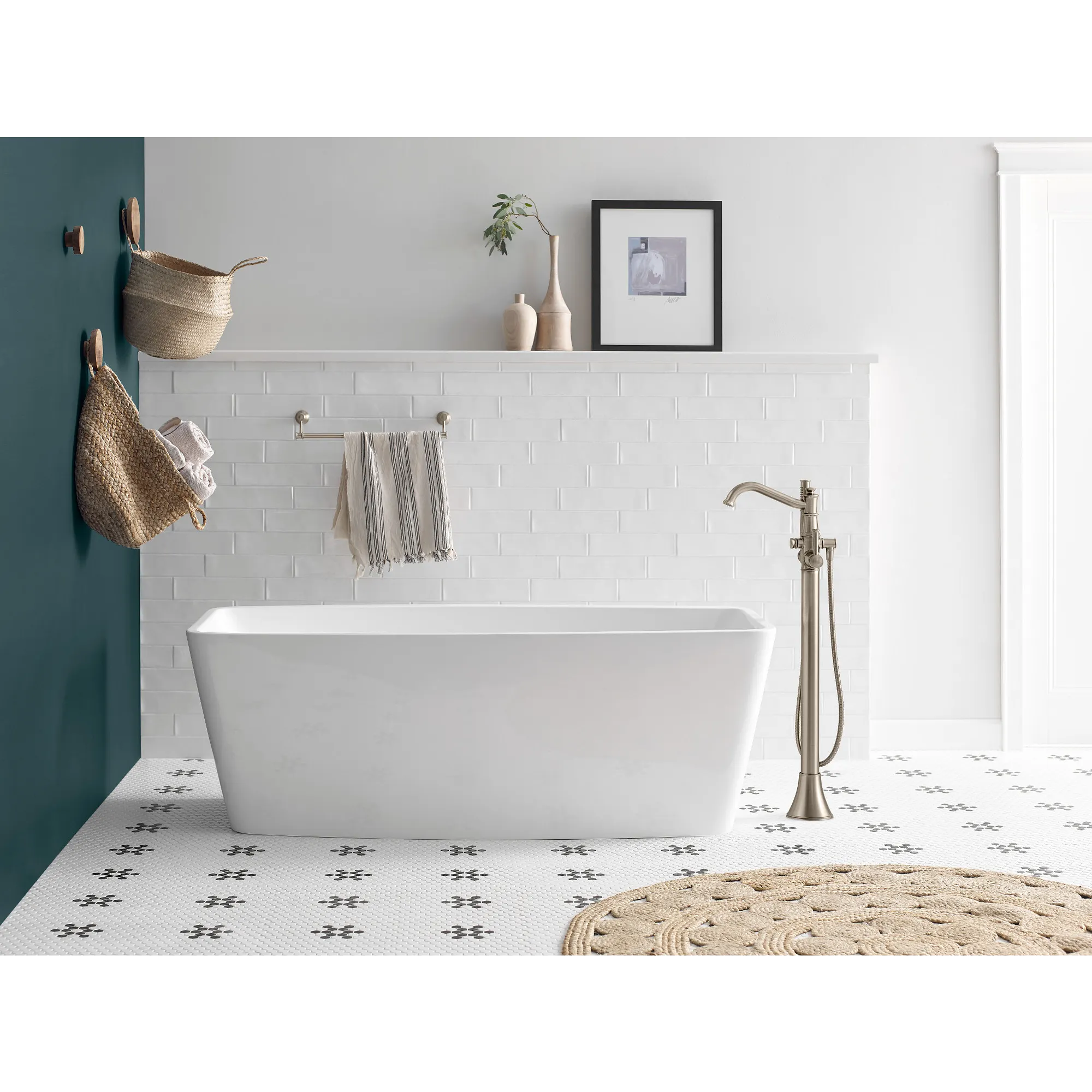 Belfield One-Handle Tub Filler Includes Hand Shower - Image 2