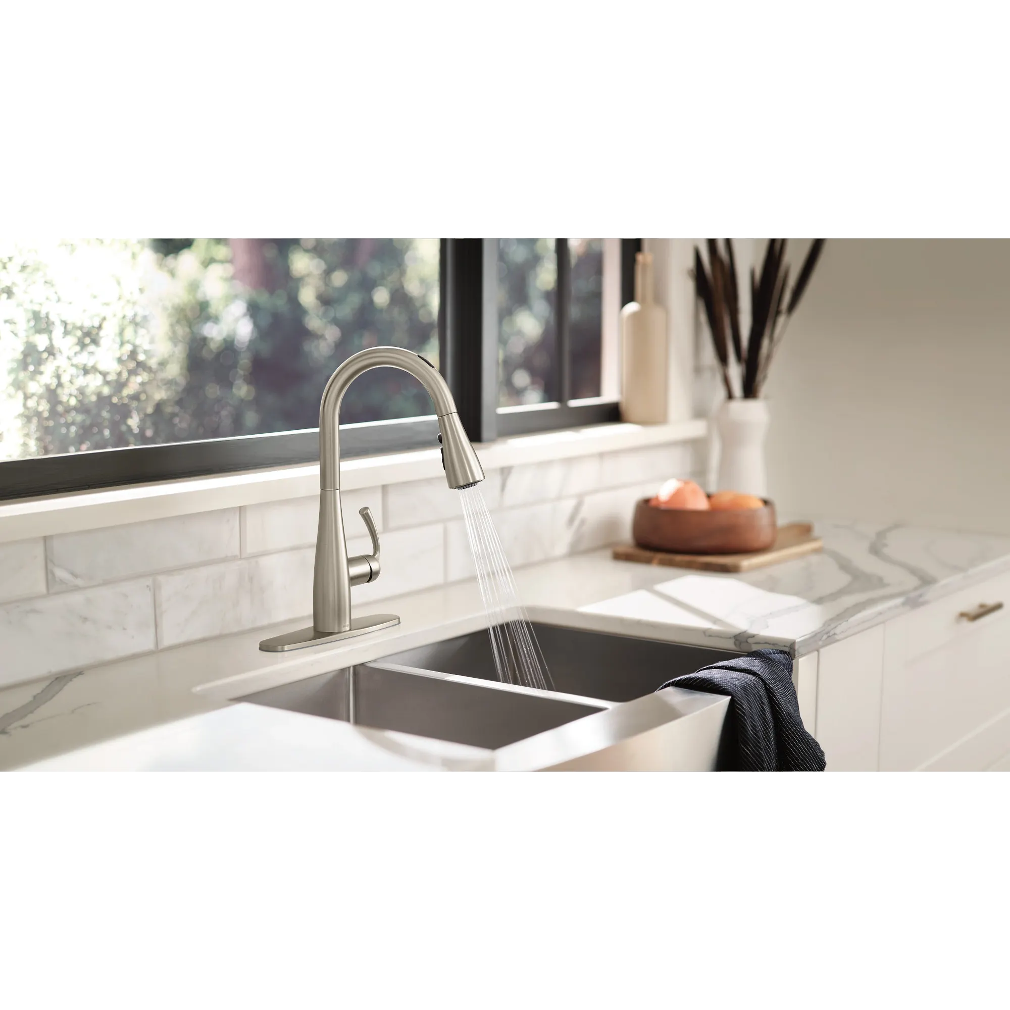 Essie Smart Faucet Voice Control One-Handle High Arc Pulldown Kitchen Faucet - Image 8