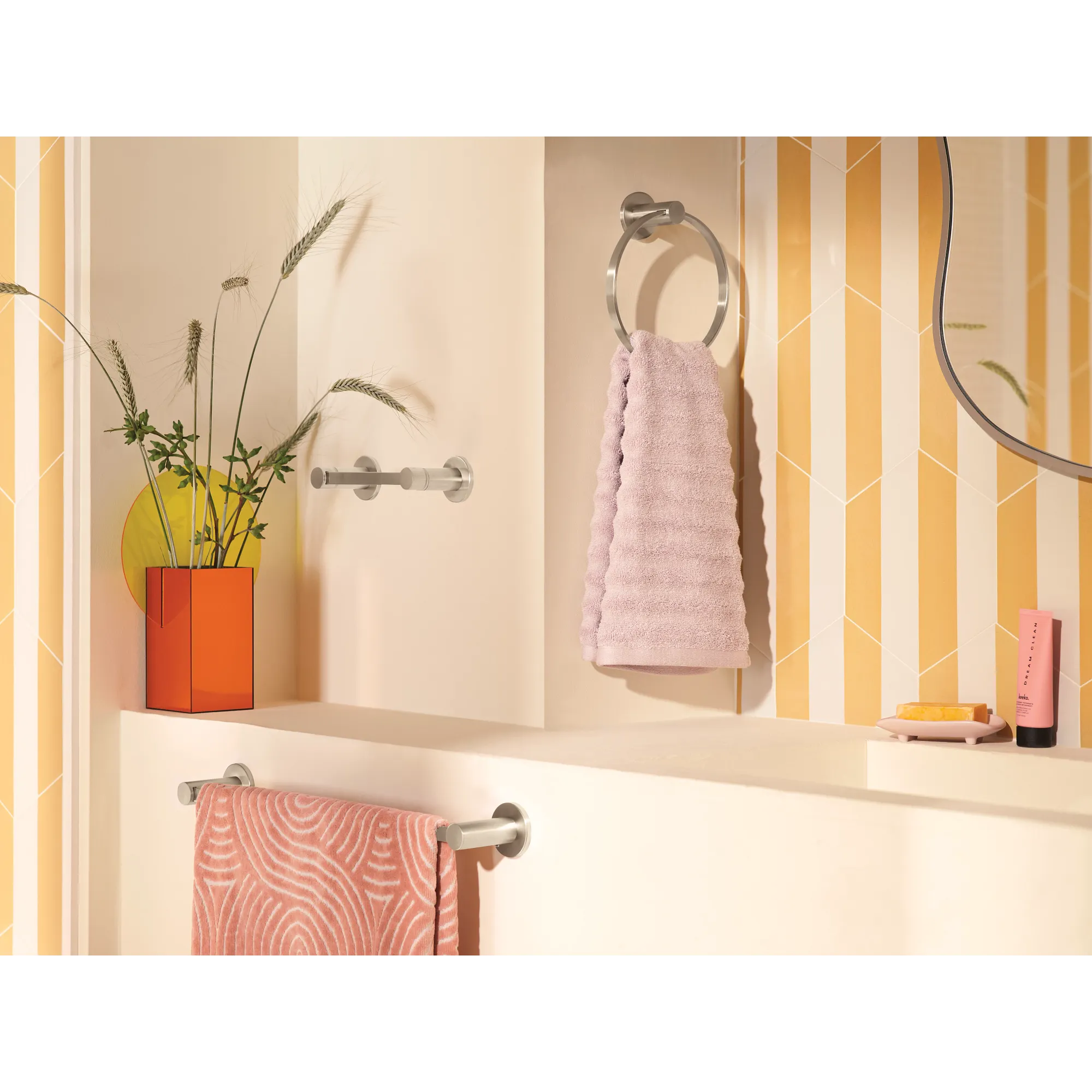 Avri Pivoting Paper Holder Towel Bar Towel Ring - Image 13