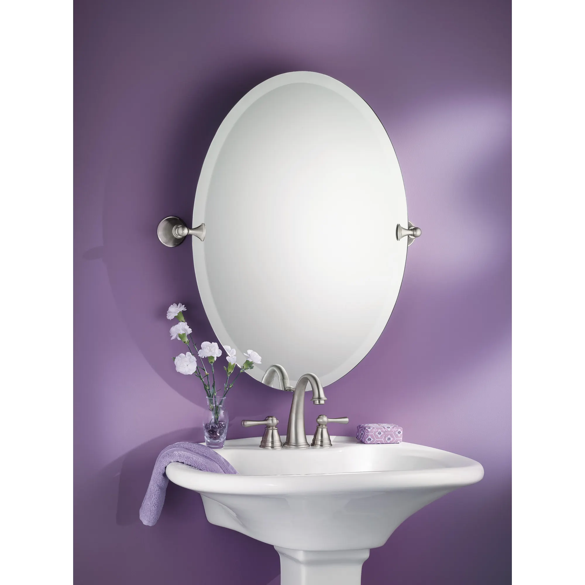 Moen Mirror - Image 2