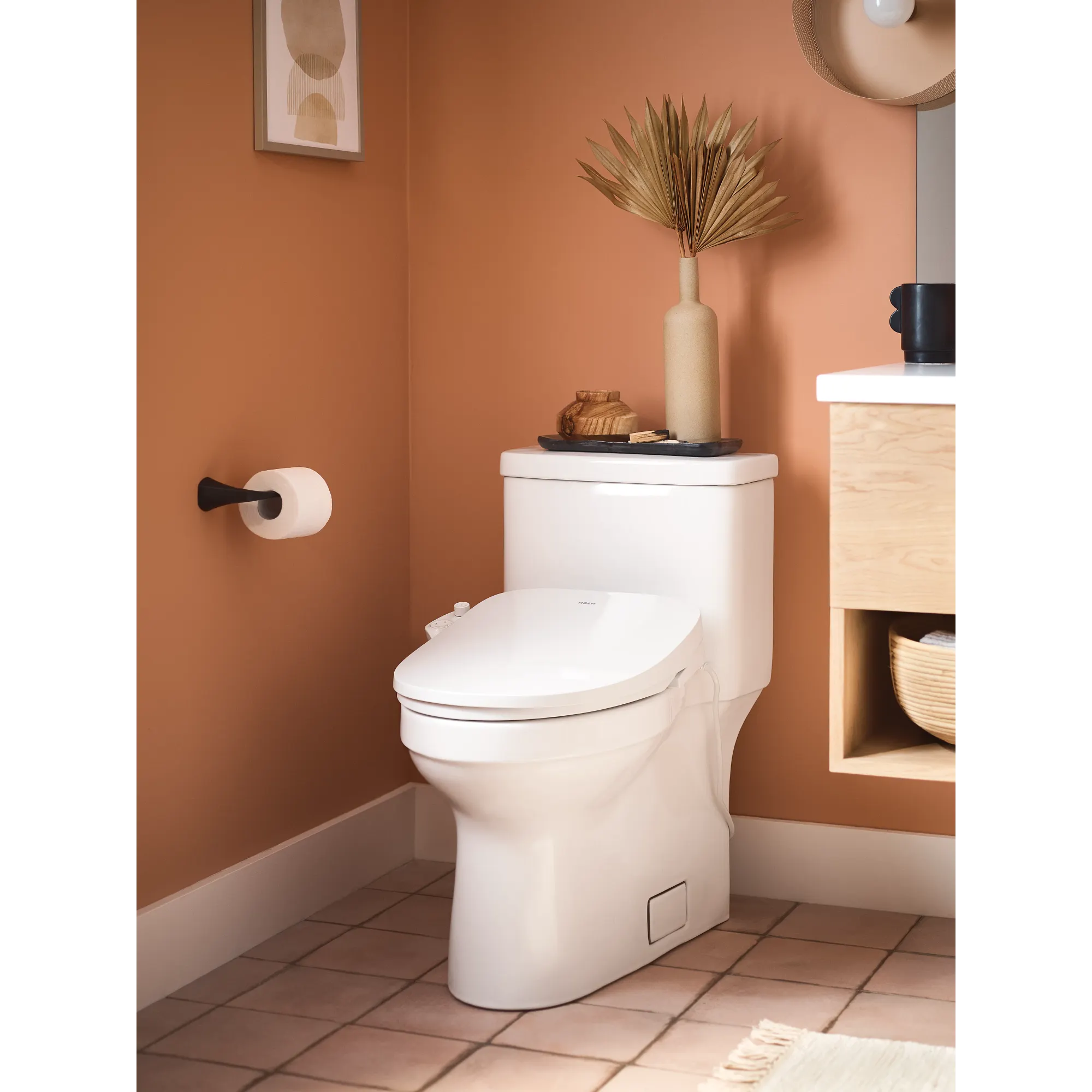 Moen 3-Series Electronic Bidet Seat - Image 5