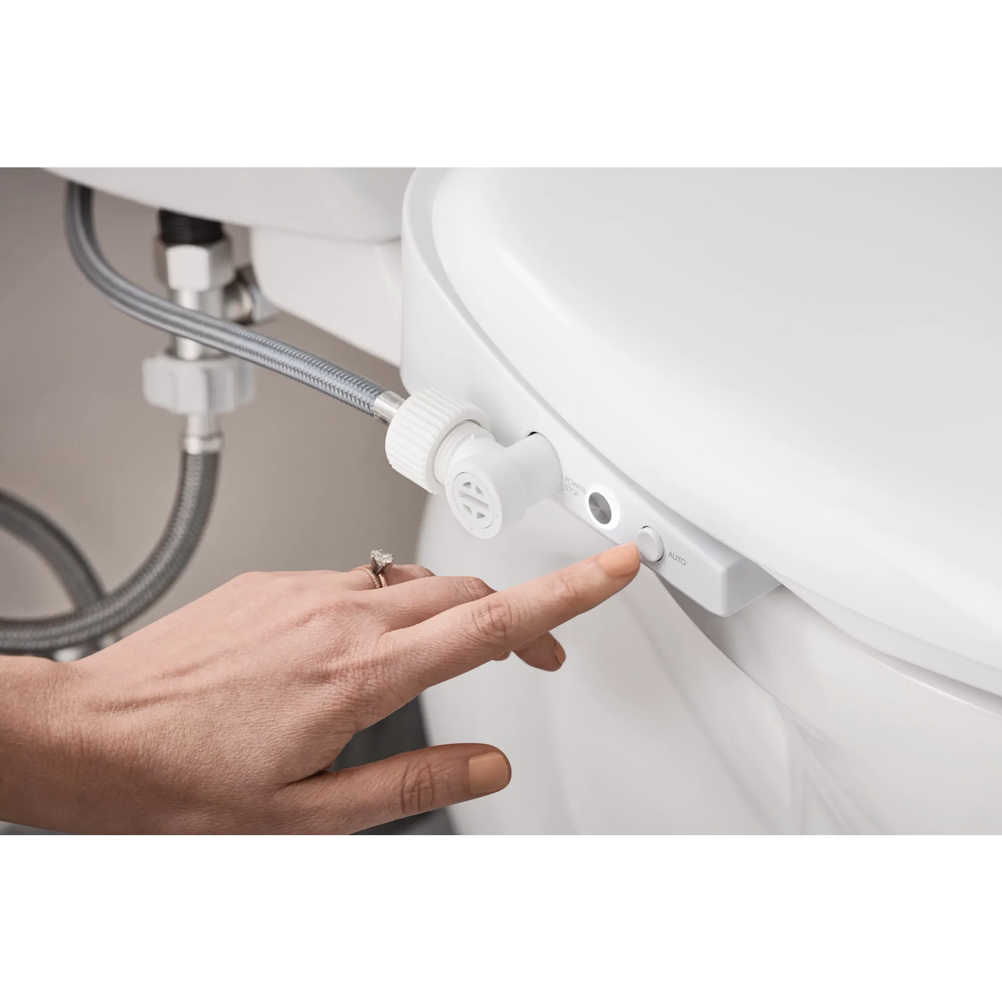 5-Series Electronic Bidet Seat - Image 5