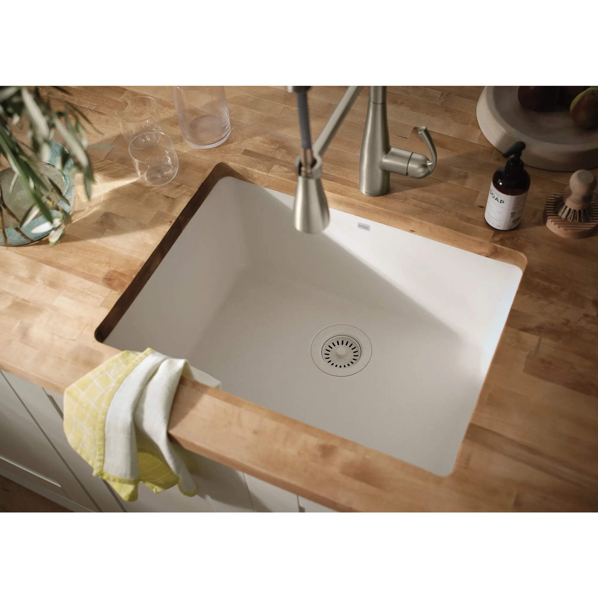 Essie One-Handle High Arc Pre-Rinse Spring Pulldown Kitchen Faucet - Image 20