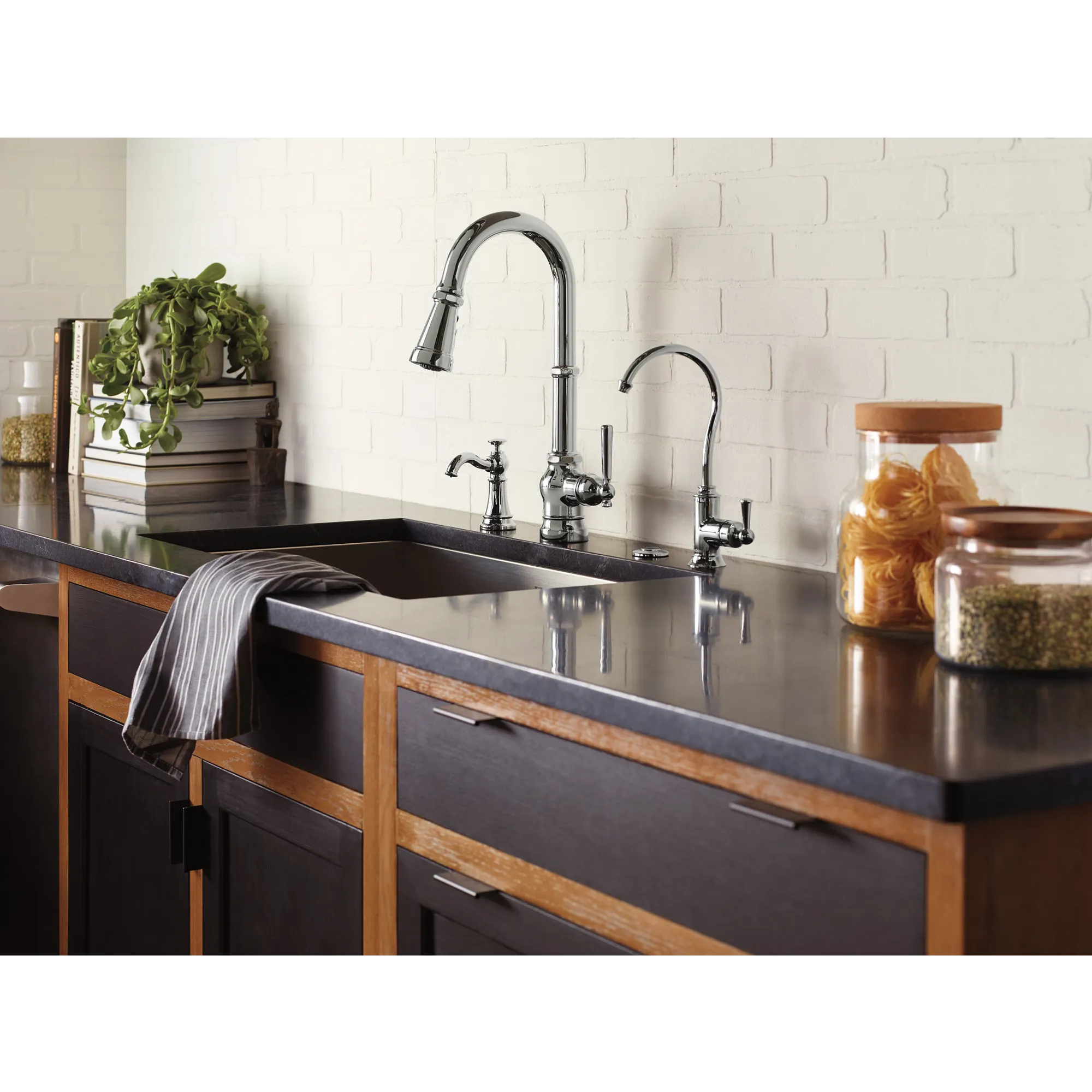 Paterson One-Handle High Arc Pulldown Kitchen Faucet - Image 4