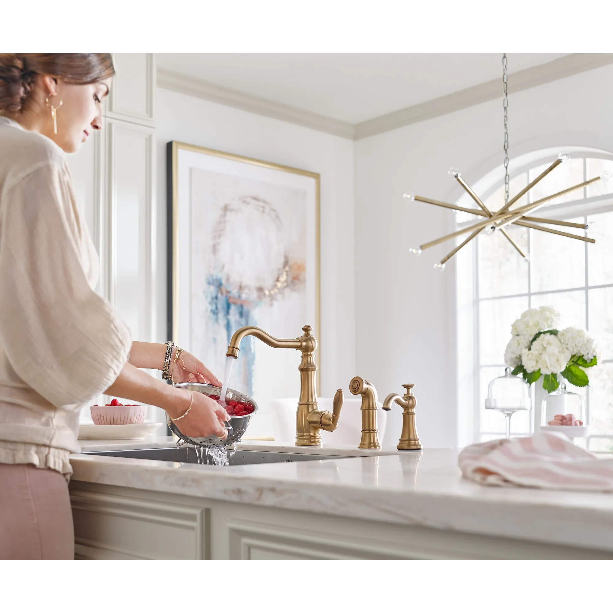Moen Sip Traditional One-Handle High Arc Beverage Faucet - Image 20