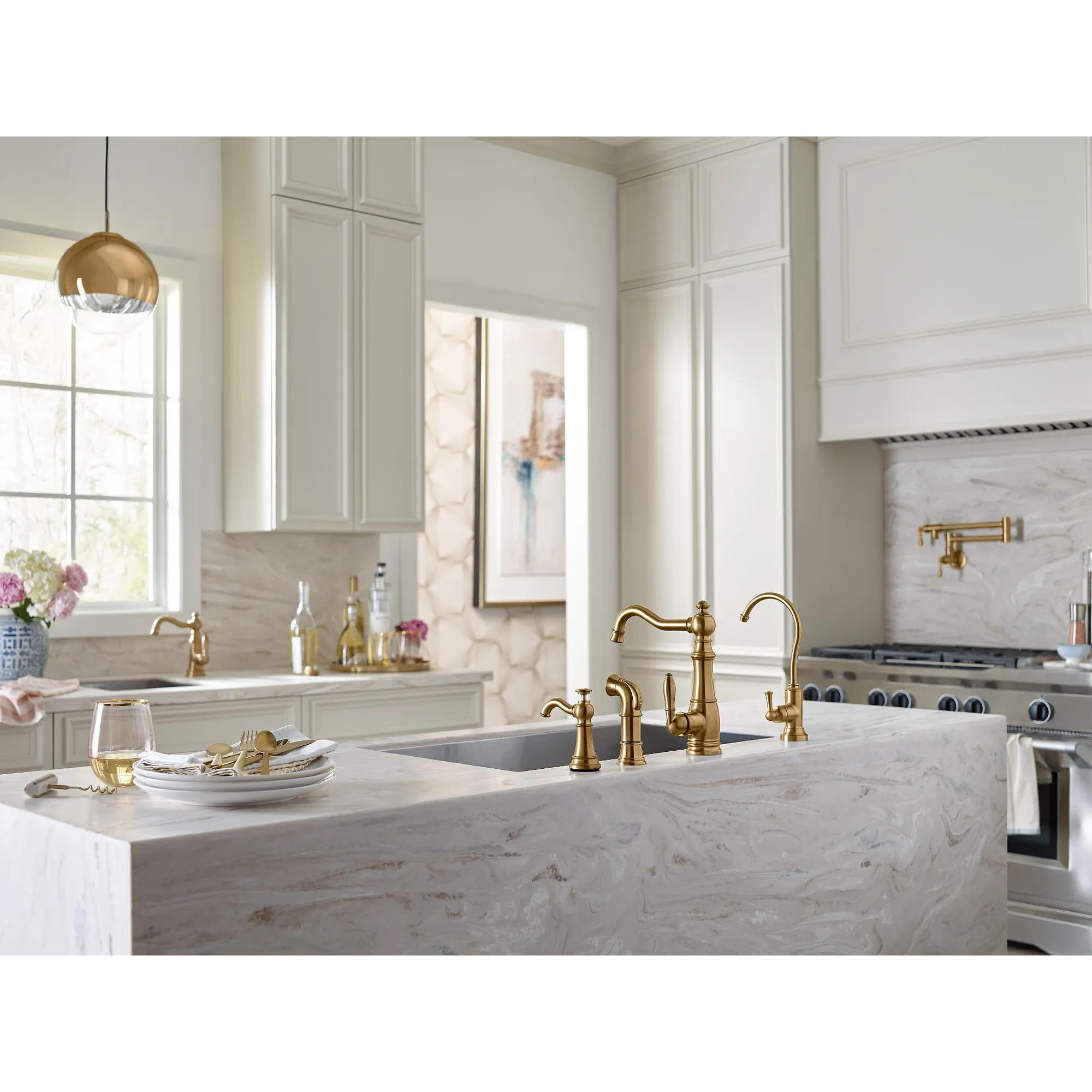 Moen Sip Traditional One-Handle High Arc Beverage Faucet - Image 17