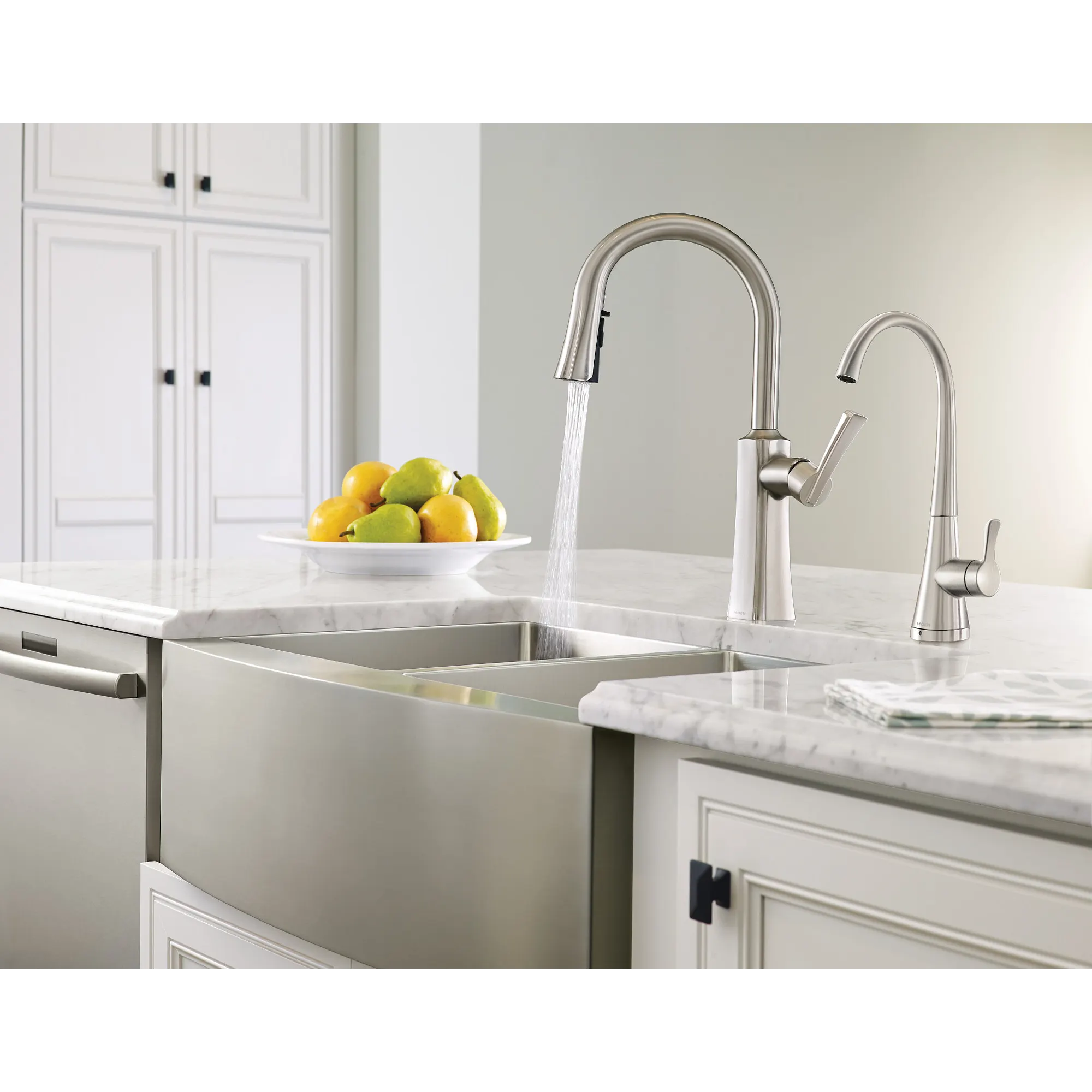 Moen Sip Transitional One-Handle High Arc Beverage Faucet - Image 12