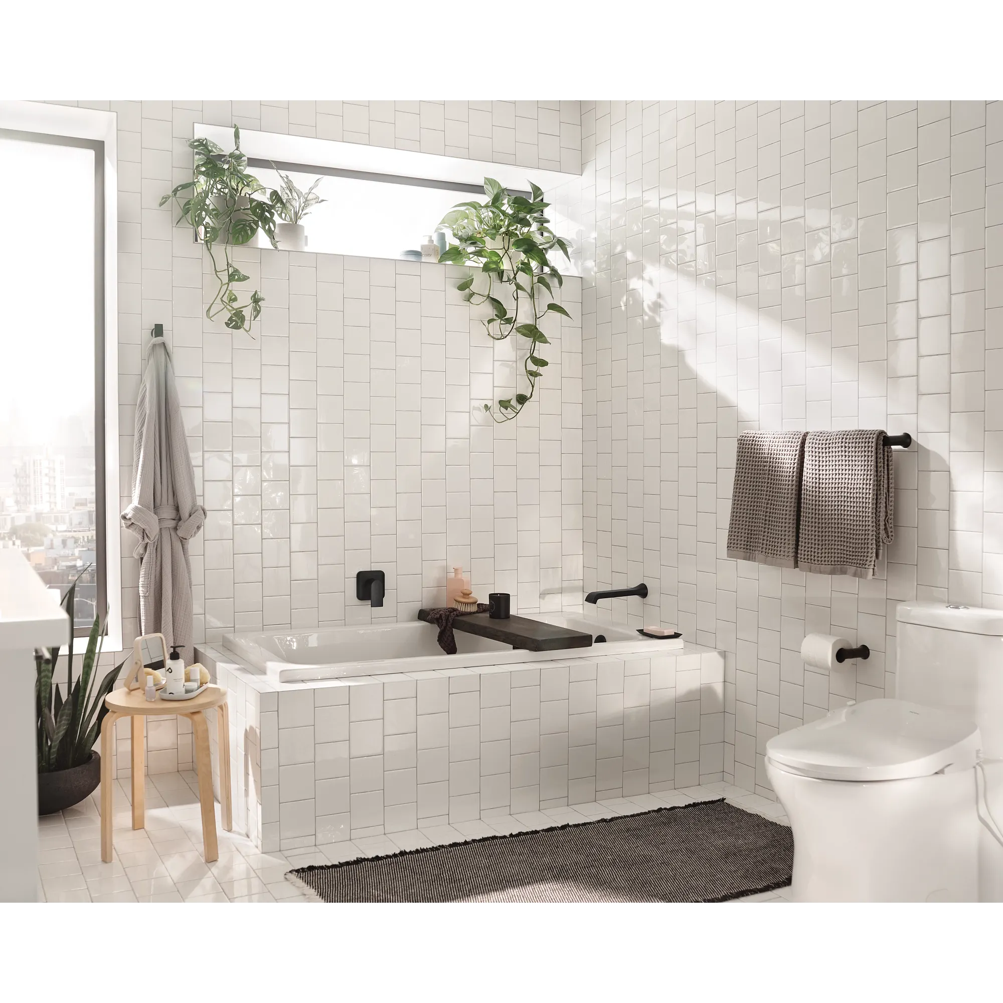 Genta LX One-Handle Non Diverter Wallmount Tub Filler - Image 9