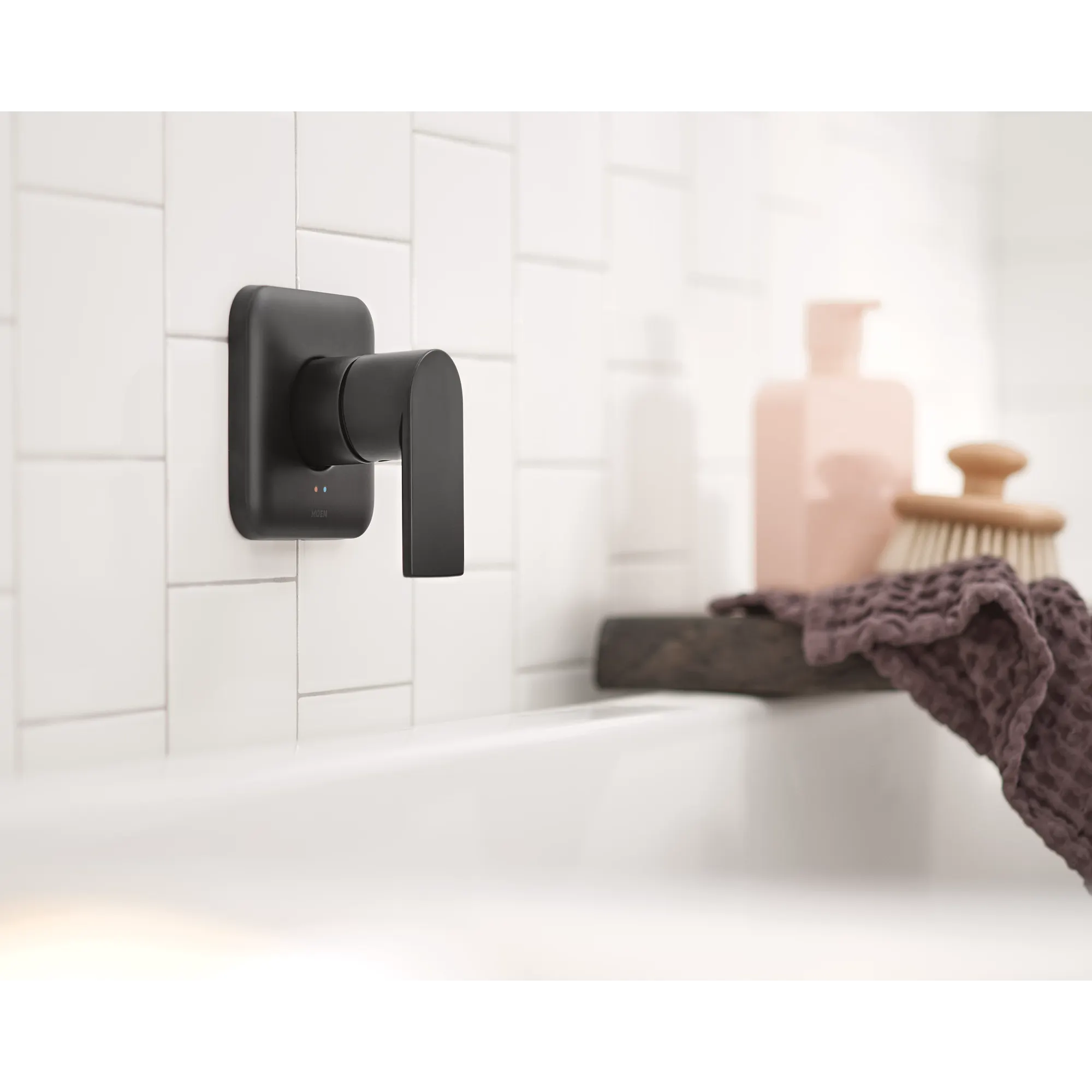 Genta LX One-Handle Non Diverter Wallmount Tub Filler - Image 7