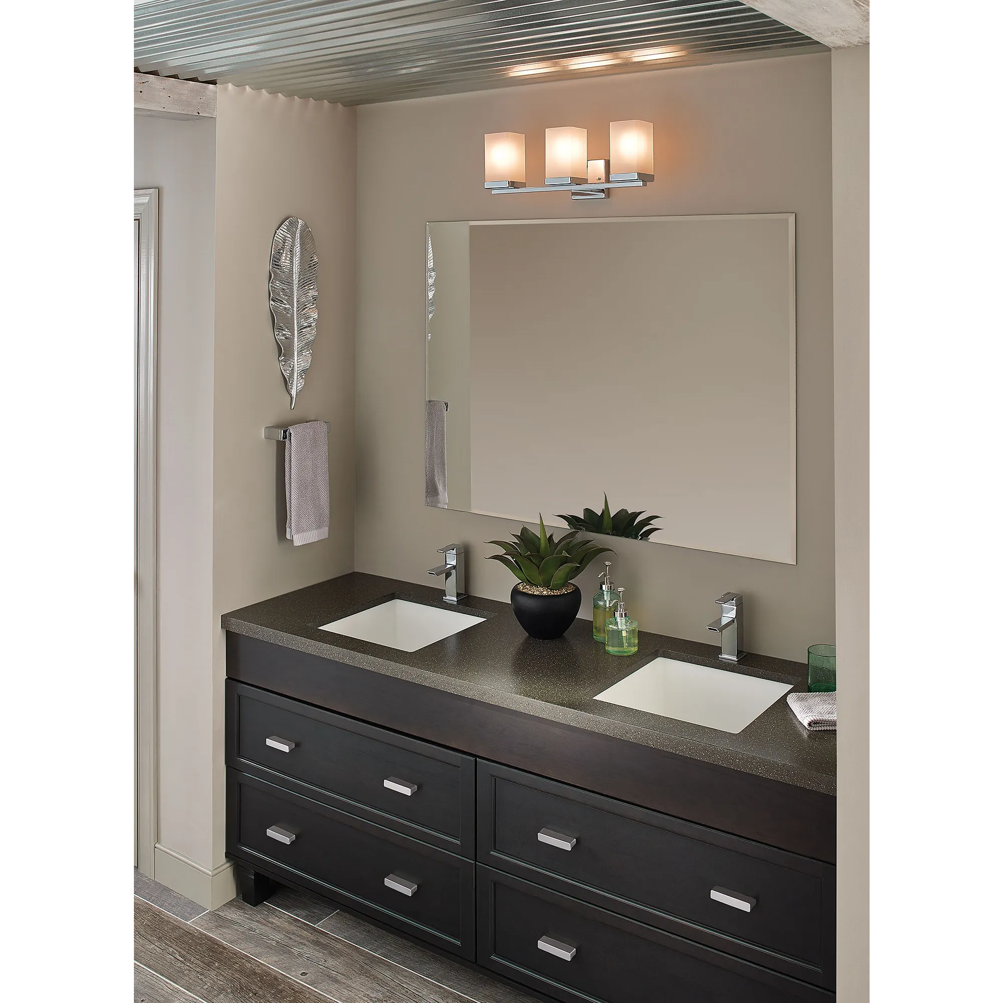 90 Degree Drawer Pull - Image 3